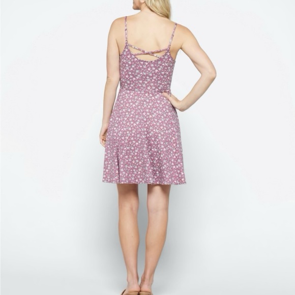 Jayde Knit Back Detail Dress - Picture 2 of 8